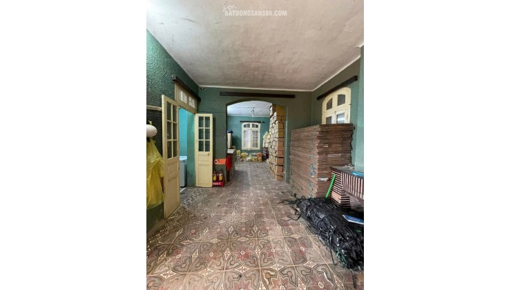 BIỆT THỰ PHÁP CỔ TTTP ĐÀ LẠT 1800M2 PHÁP LÝ RÕ RÀNG 75 TỶ. LH:0909267003.