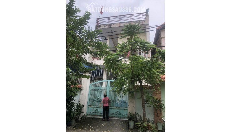 Bán gấp nhà mặt phố Q.8, đường 41, 160m2, 2 tầng, 12PN, sổ đỏ 16.5 tỷ. LH: 0947283834