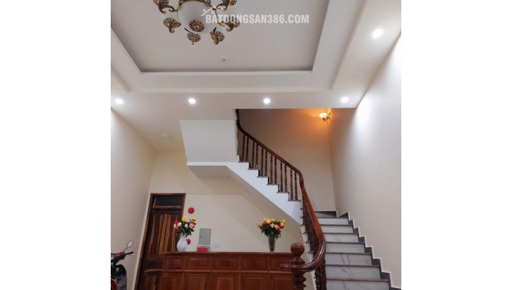 Cho thuê Villa Lê Thị Riêng, phường 7, Đà Lạt giá 30 triệu
