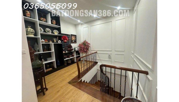 SIÊU PHẨM VĂN HƯƠNG – 7 TẦNG THANG MÁY – FULL NỘI THẤT – 5 PHÒNG NGỦ – CHỈ XÁCH VALI VỀ Ở