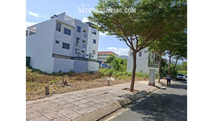 Cần bán nhanh đất nền dự án Mipeco Nha Trang 8,6 tỷ nay hạ chỉ còn 8tỷ - DT: 90m2 - lh: 0905724084