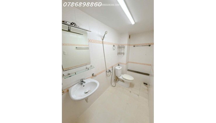  NHÀ GÓC 2 MẶT TIỀN – VỊ TRÍ CỰC ĐẸP NGAY TRUNG TÂM QUẬN 7 