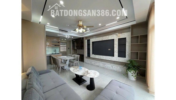HÓT CHỦ DI CƯ NƯỚC NGOÀI BÁN GẤP NHÀ LONG BIÊN