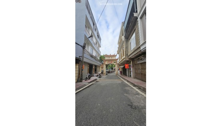 NHÀ PHỐ PHƯỢNG TRÌ – 82M², MT >5M, KD SẦM UẤT
