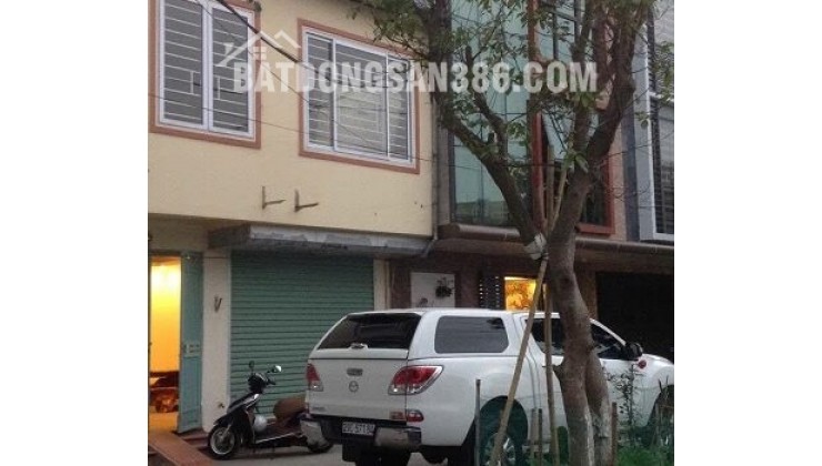 CHÍNH CHỦ CHO THUÊ NHÀ MẶT HỒ BẢY GIAN – PHỐ ĐỘI CẤN – PHƯỜNG NGỌC HÀ – BA ĐÌNH – HÀ NỘI.