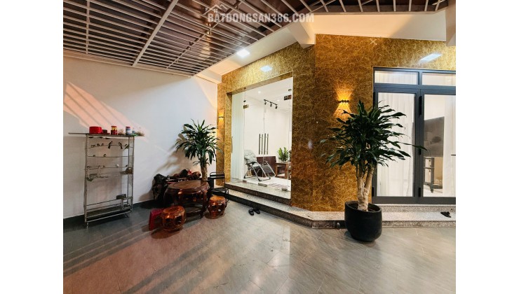 Bán nhà căn góc trung tâm Nha Trang đường Võ Trứ – Mạc Đỉnh Chi (gần biển ~1km) - DT: 47,5m² – DT sàn: 156,7m² -   Liên hệ : 0905.724.084 Ngoc Bich