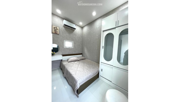 Nhà Bình Thạnh sát chợ Bà Chiểu mà chỉ 4.6 t.ỷ . Chủ nhà bán lộn giá?