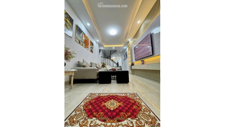 HIẾM BÁN NHÀ NGUYÊN CĂN LÂM DU LONG BIÊN