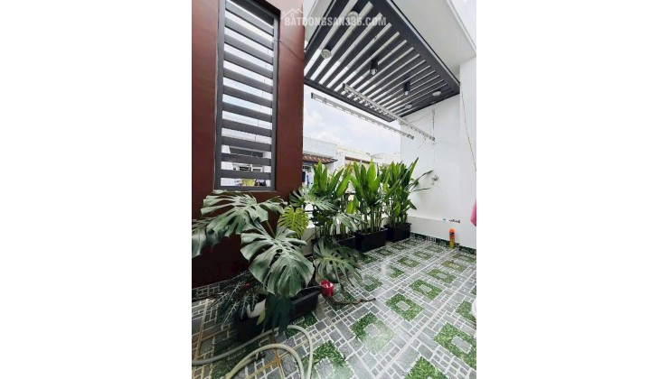 BÁN NHÀ QL 13 GẦN VẠN PHÚC CITY - DT 52M2 (4 TẦNG) - SẴN SỔ HỒNG - 7.5 TỶ TL. LH:0987202882.