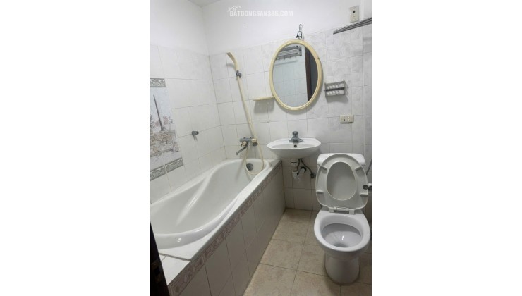 NHÀ VIP, KHU VỰC CBNV TRƯỜNG THUỶ LỢI. DT 33 M2 (4 TẦNG) SẴN SỔ CHỈ 10.8 TỶ. LH:0904683389