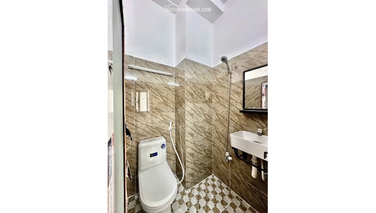 BÁN TOÀ NHÀ CHDV 16 PHÒNG TẠI GÒ VẤP – DT 136.3M2 (DTXD 530M2) - SHR 17.5 TỶ. LH:0934049696 TÀI