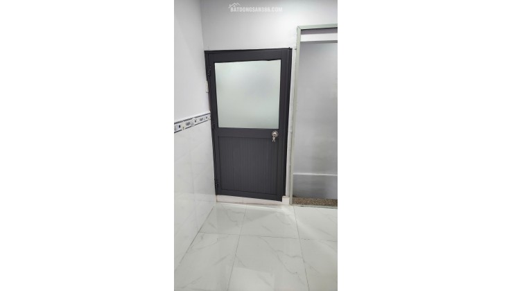 BÁN NHÀ TRẦN VĂN QUANG, TÂN BÌNH - DT20M2 - SHR - 2TY890 TL. LH:0931867234.