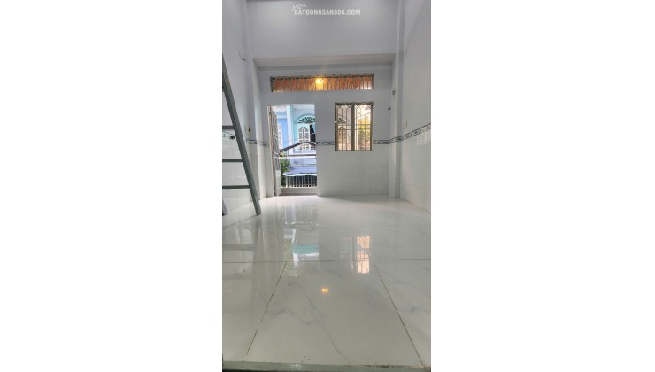 BÁN NHÀ TRẦN VĂN QUANG, TÂN BÌNH - DT20M2 - SHR - 2TY890 TL. LH:0931867234.