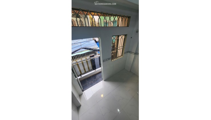 BÁN NHÀ TRẦN VĂN QUANG, TÂN BÌNH - DT20M2 - SHR - 2TY890 TL. LH:0931867234.
