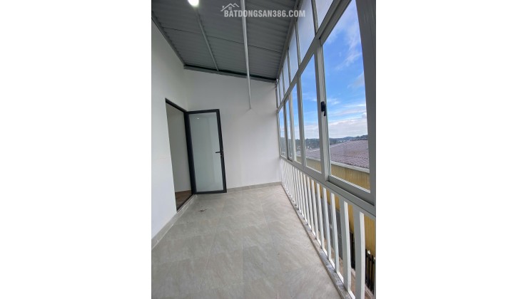 Bán nhà giá rẽ, mới xây 1 trệt 1 lầu, ngay trung tâm Đà Lạt