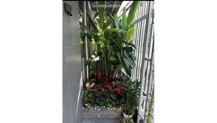 TIN CHÍNH CHỦ - BÁN NHÀ Q11 NGAY CV ĐẦM SEN – 65.2M2 - SHR - 6.05 TỶ. LH:0812946629
