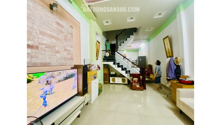 NGAY DƯƠNG QUẢNG HÀM, HẺM NHỰA 8M THÔNG, NHÀ 4 TẦNG 5 PHÒNG, GẤP BÁN HẠ 2,7 TỶ