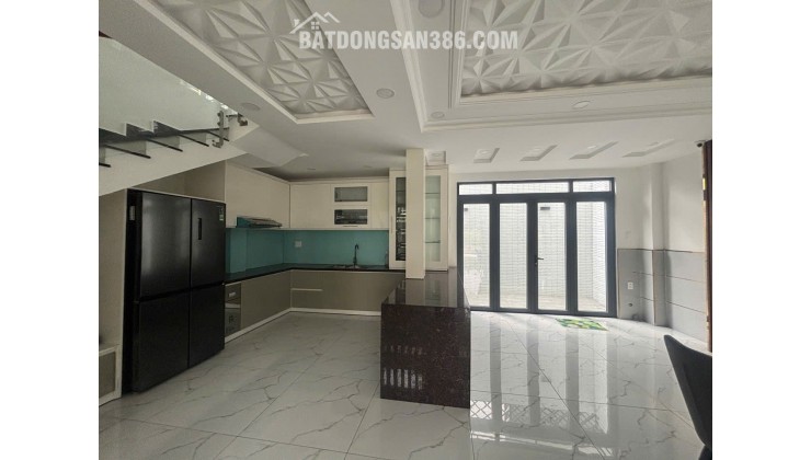 NHÀ MỜI MT NGUYỄN VĂN TẠO NHÀ BÈ  NGANG KHỦNG (7X14) 5 TẦNG - 4PN - 9,1 TỶ . SỔ HỒNG RIÊNG HOÀN CÔNG ĐẦY ĐỦ