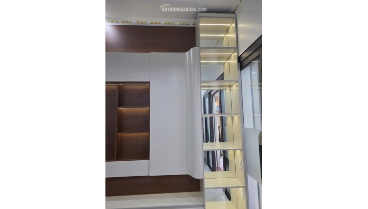 SIÊU PHẨM 4 TẦNG ĐỘC LẬP HÀNG KÊNH NGÕ NÔNG