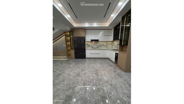NHÀ MƠI GIÀ TỐT MẶT TIỀN  NGUYỄN VĂN TẠO NHÀ BÈ CHỈ 8,5 TỶ  (5X17) 4 TẦNG - 4PN SỔ HỒNG RIÊNG HOÀN CÔNG