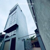 Bán nhà phúc lợi 44m /6 tầng , giá chỉ 9xxx oto ngủ trong nhà