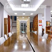 Biệt thự 5T thang máy Bắc Linh Đàm DT230m2, 68 tỷ Hoàng Mai