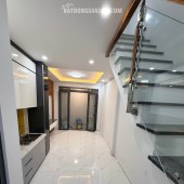 Bán nhà 2 tầng 26m2, 2PN, đường Lâm Văn Bền, Q.7, 3.2 tỷ. LH: 0947283834