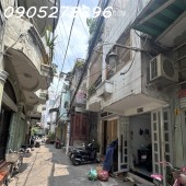 HẺM 3 GÁC SÁT QUẬN 1 - PHƯỜNG 19 BÌNH THẠNH - 2 TẦNG - NHỈNH 3 TỶ.