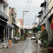 SIEU HOT  NHÀ CHUẨN  LÊ VĂN KHƯƠNG QUẬN 12
+ Dt : 4.4m x 15m 63m2
+ Kc : 3 tầng 3pn
+ Giá : 7 Tỷ