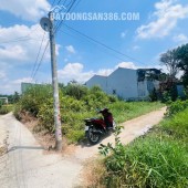 CHỦ ĐẤT CẦN BÁN  GẤP 2 MIẾNG ĐẤT BÌNH CHÁNH ẤP 3 TÂN QÚI TÂY. LH:0909304773.