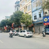 CHÍNH CHỦ CẦN BÁN GÂP ĐẤT MẶT PHỐ THẠCH BÀN 38M2 MẶT TIỀN 3.5M  VI TRÍ CỰC HIẾM . MỘT LÔ DUY NHẤT CÒN SÓT LẠI KHÔNG TIM THẤY LÔ THƯ 2 Ạ