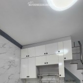 BÁN NHÀ TRẦN VĂN QUANG, TÂN BÌNH - DT20M2 - SHR - 2TY890 TL. LH:0931867234.