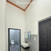 CĂN NHÀ CẤP 4 SÁT ỦY BAN CHÁNH PHÚ HÒA – 165 M2 SHR 1TY 7XX. LH:0868673151.