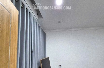 trung tâm Hà Đông 5 tầng.mt6m Thang máy ô tô đỗ ba bước ra ga
