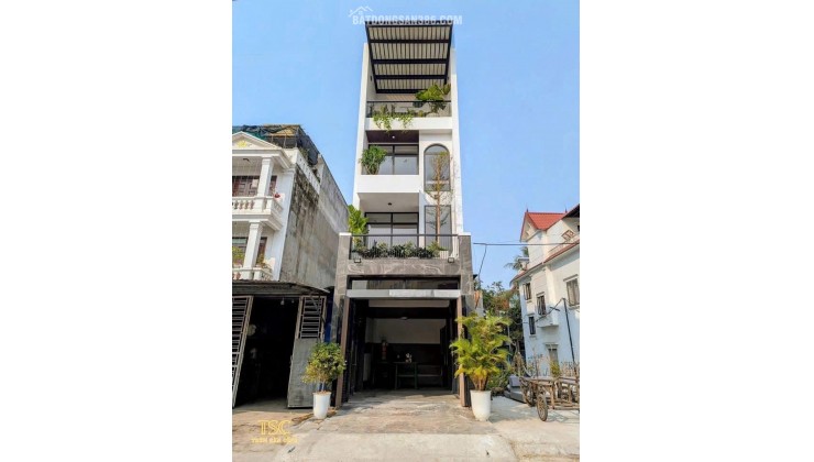 Siêu phẩm TĐC Hồ Sen - Tam Kỳ, mặt phố Khúc Hạo, nhà mới có thang máy.