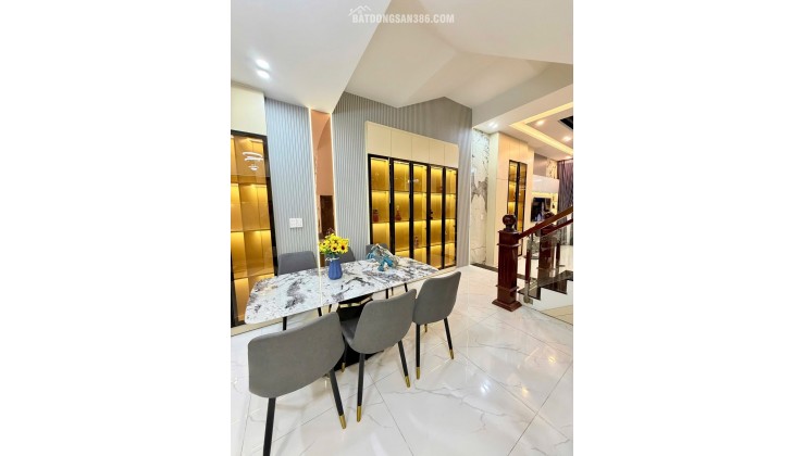 Nhà 3 Tầng full nội thất đường Dương Đức Hiền - Gần biển