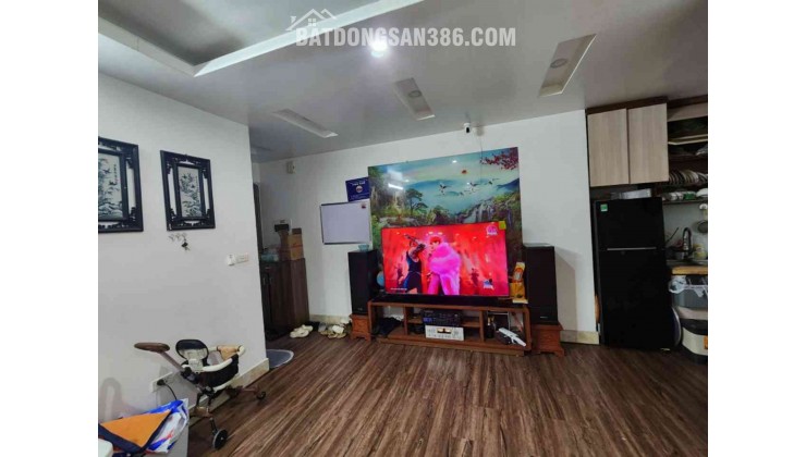 Căn hộ Ruby City  4,2 tỷ 70m sẵn 3 ngủ,sổ đỏ đầy đủ,tầng view đẹp, Long Biên
