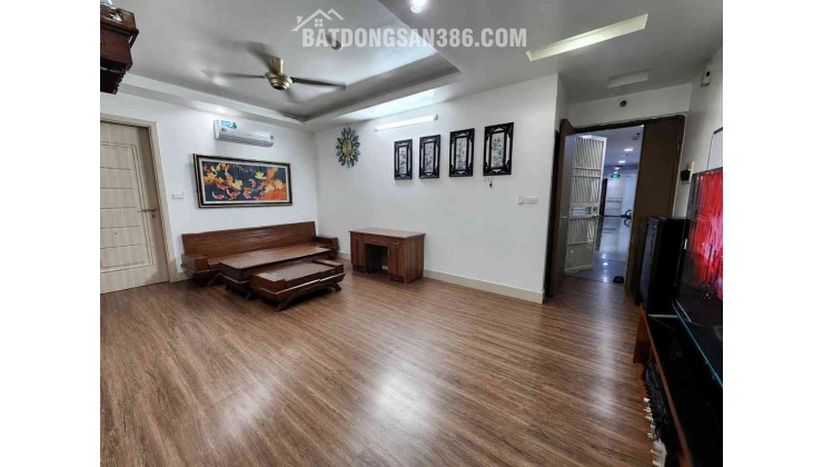 Căn hộ Ruby City  4,2 tỷ 70m sẵn 3 ngủ,sổ đỏ đầy đủ,tầng view đẹp, Long Biên