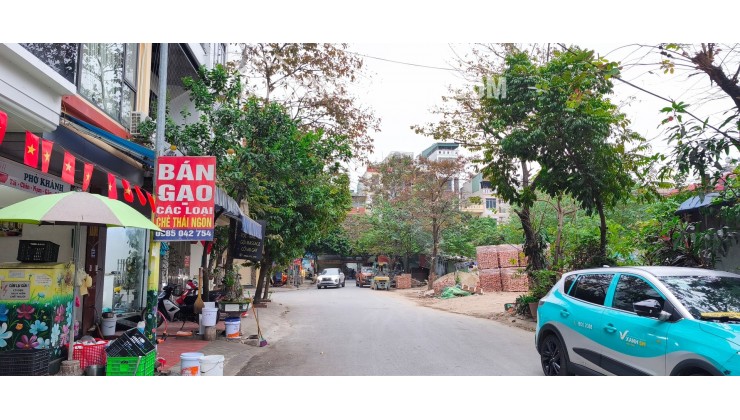 Nguyễn Văn Cừ Long Biên 10 tỷ 50m ô tô qua nhà gần công viên