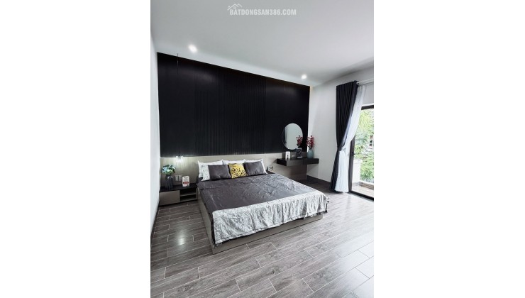 Chào bán căn biệt thự tân cổ điển 3 tầng 3 mê xây mới 100%