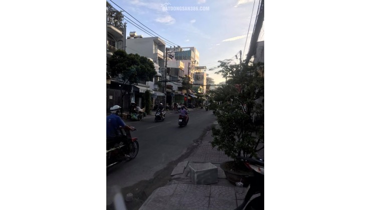 Bán (2 MT) Khuông Việt, Tân Phú, 4.5 x 20m (giá 14.8 tỷ).