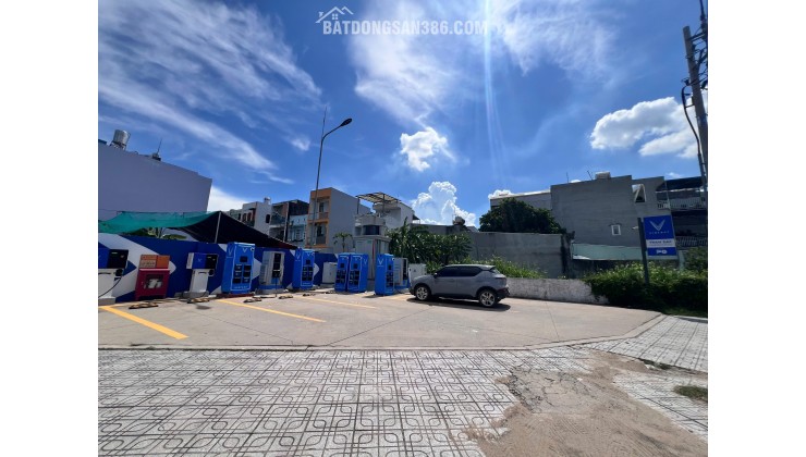 Đất đẹp vuông bàn cờ DDS8 Lò Lu. sát KĐT Đông Tăng Long, 50m2 chỉ 3.4 tỷ. Ms Hân 0347167886