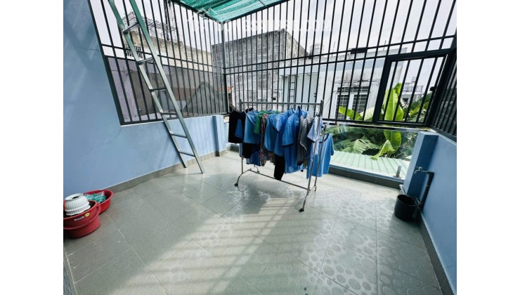 Nhà đẹp 2 tầng Hoàng Hữu Nam. 65m2 chỉ 4.6đ. LH Hân 0347167886