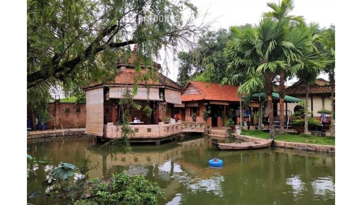 Biệt thự vườn mặt tiền Long Phước sát Vinhome Granf Park. sử dụng 3000m2. chỉ 41 tỷ. Lh Hân 0347167886