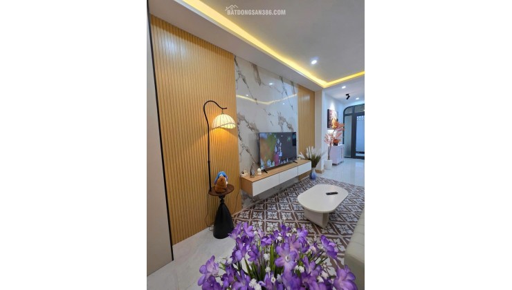 BÁN NHÀ 2MT ĐƯỜNG PHẠM NGŨ LÃO (HẢI CHÂU) – 72MV 2 TẦNG – SHR CHỈ 4.7TỶ. LH:0905558958.