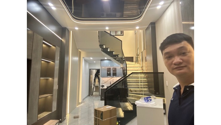  BÁN NHÀ 3 tầng MỚI FULL NỘI THẤT - đường HÀ HUY TẬP , Thanh Khê 
