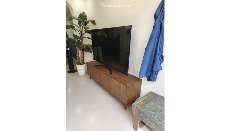 PHÚ NHUẬN – NHÀ ĐẸP FULL NỘI THẤT, HẺM XE HƠI 5M, CHỈ 6.25 TỶ. LH:0775532337.