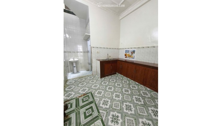 NHÀ ĐẸP LÊ THỊ BẠCH CÁT– QUẬN 11 – 42M2 - CHỈ 5.7 TỶ . LH:0775532337.