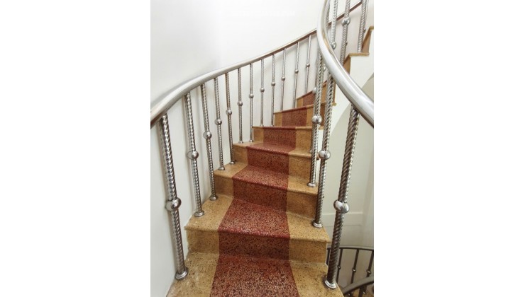NHÀ ĐẸP LÊ THỊ BẠCH CÁT– QUẬN 11 – 42M2 - CHỈ 5.7 TỶ . LH:0775532337.