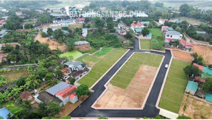 Bán đất Sơn Tây, Hà Nội 100m2, trục chính liên xã